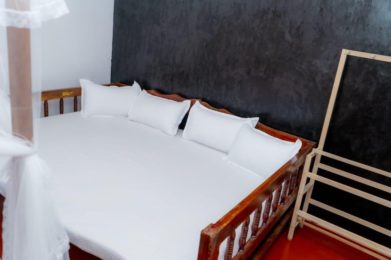 Rainforest Holiday Inn Deniyaya Eksteriør bilde
